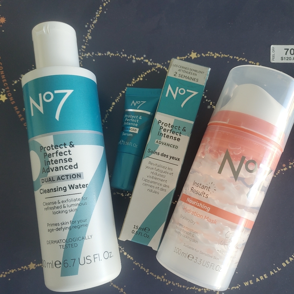 No7 Protect & Perfect Set, 4 items - Picture 11 of 11